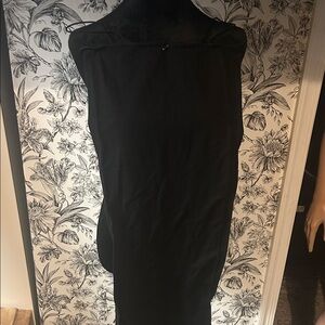 Elegant Strapless Black Dress for Women - Minimal Silhouette